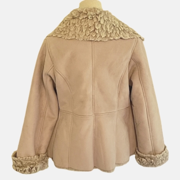 faux fur jacket, size medium, y2k jacket, Rich Girl - Picture 2 of 4